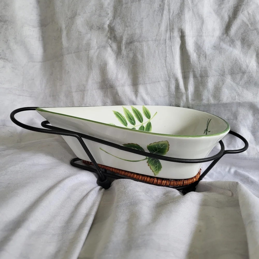 Temp-tations by tara teardrop dish W/Metal Stand small dish